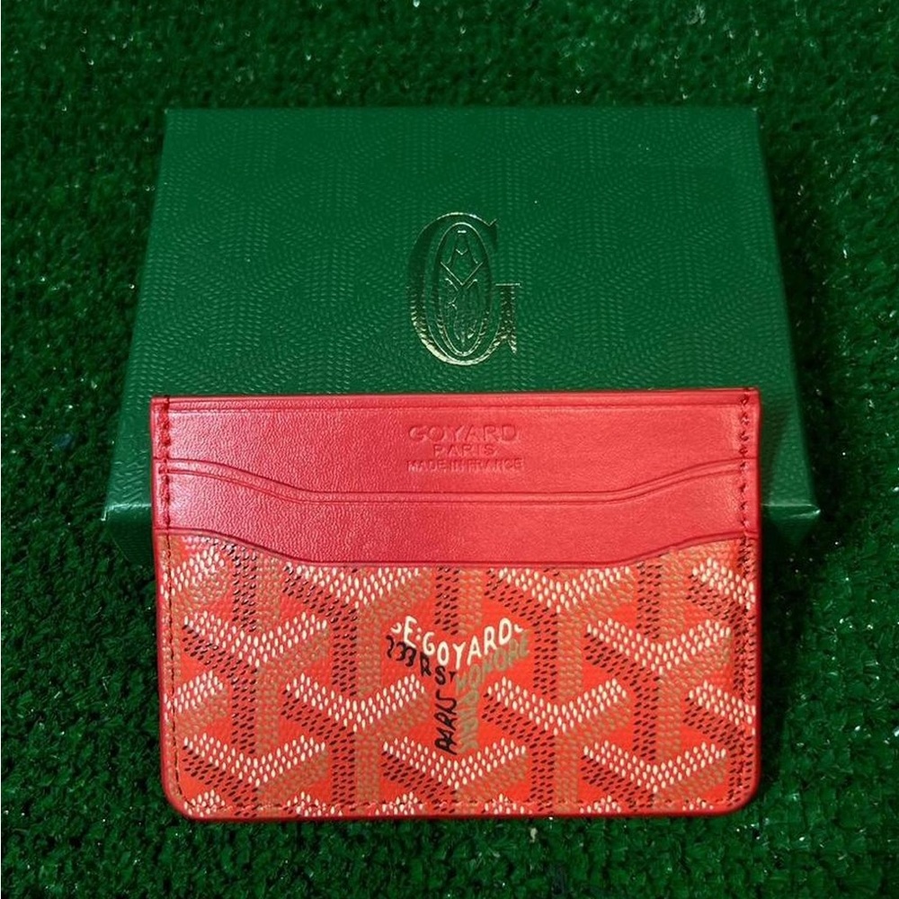Red Card Holder